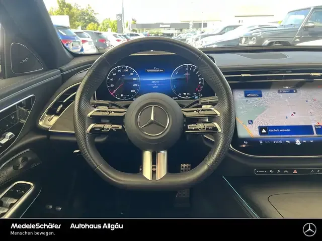 Mercedes-Benz E 400