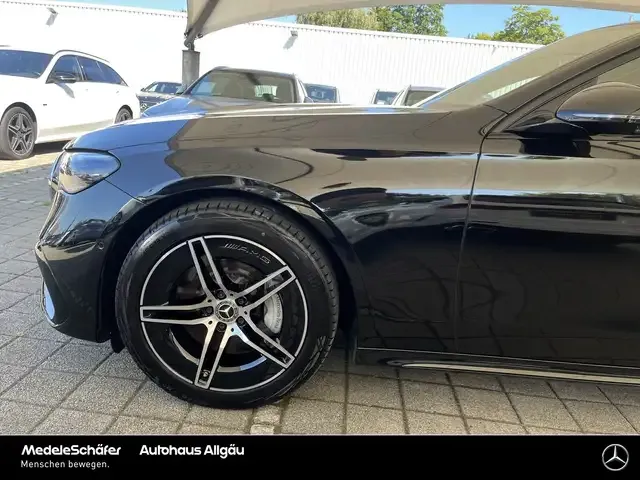 Mercedes-Benz E 400