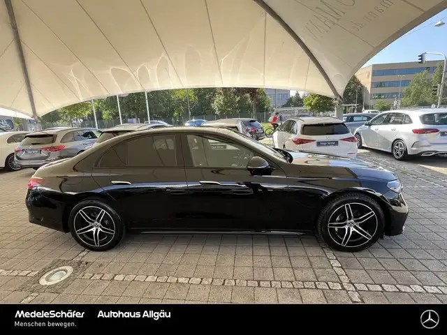 Mercedes-Benz E 400