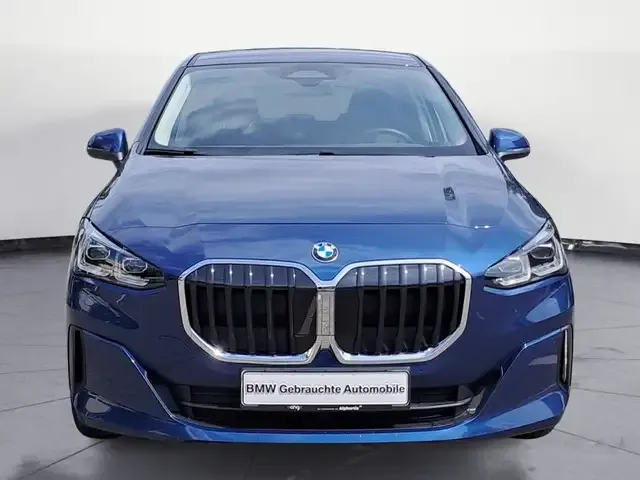 BMW 216