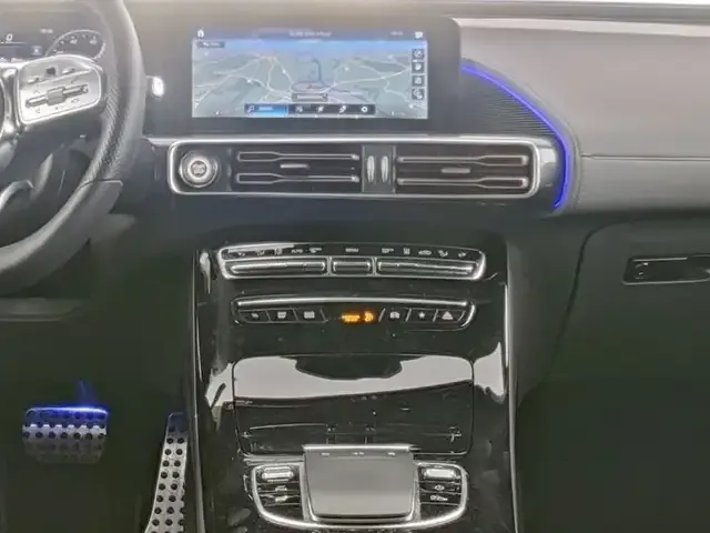 Mercedes-Benz EQC 400