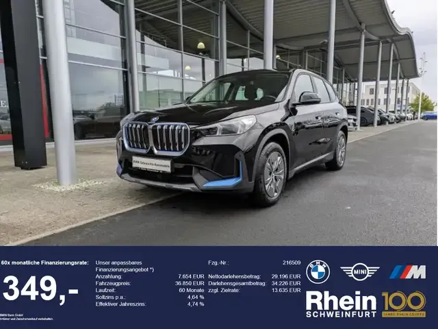BMW iX1