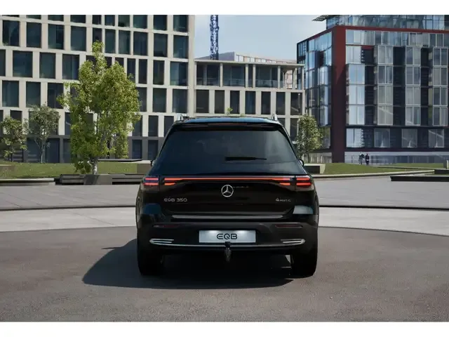 Mercedes-Benz EQB 350