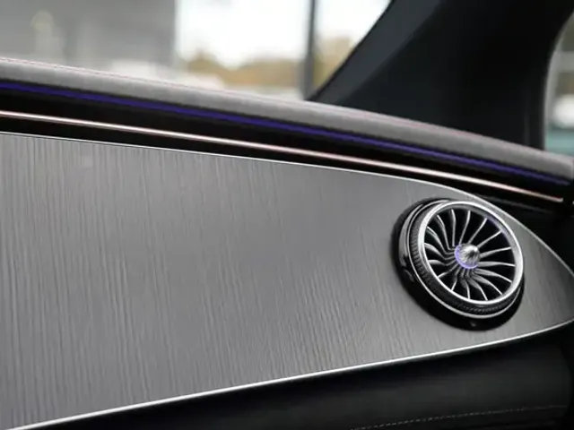 Mercedes-Benz EQE 350