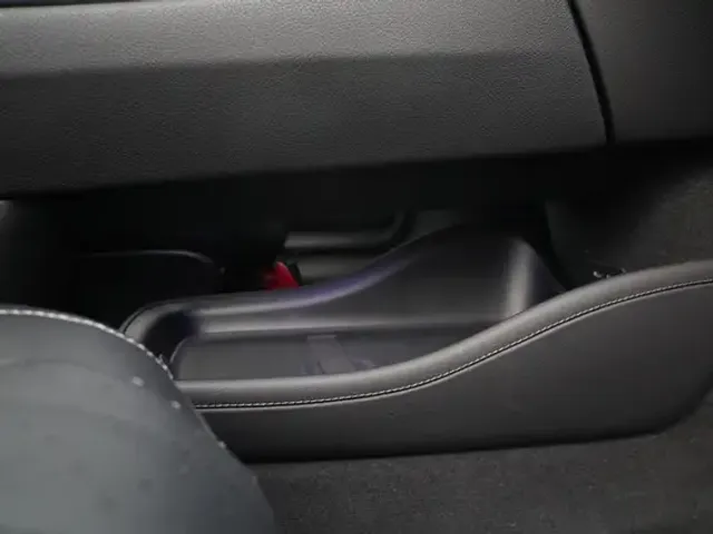 Mercedes-Benz EQE 350