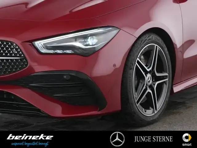 Mercedes-Benz CLA 200