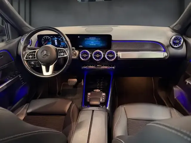 Mercedes-Benz GLB 200