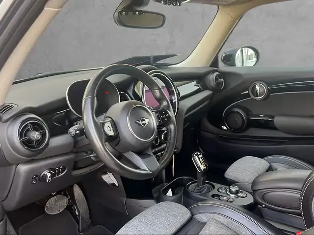 MINI Cooper SE