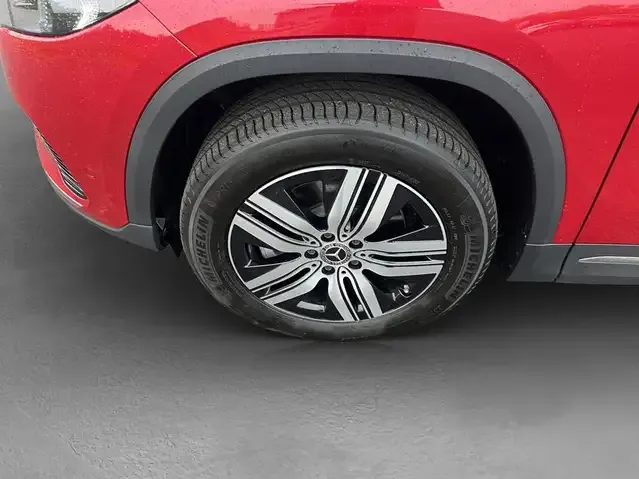 Mercedes-Benz EQA 300