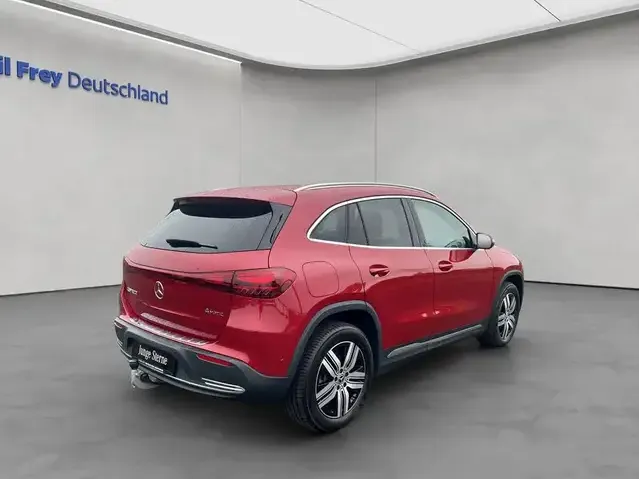 Mercedes-Benz EQA 300