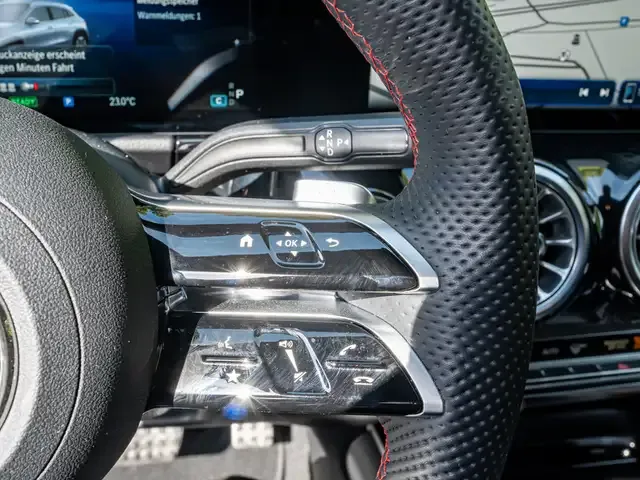 Mercedes-Benz EQA 300