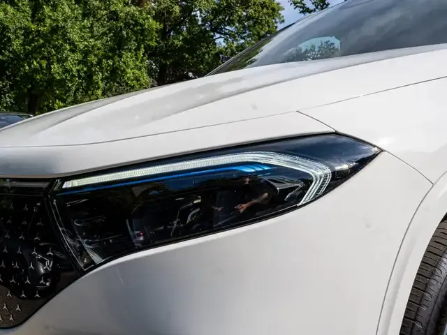Mercedes-Benz EQA 300