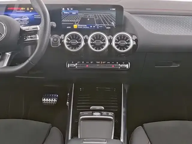 Mercedes-Benz EQA 300