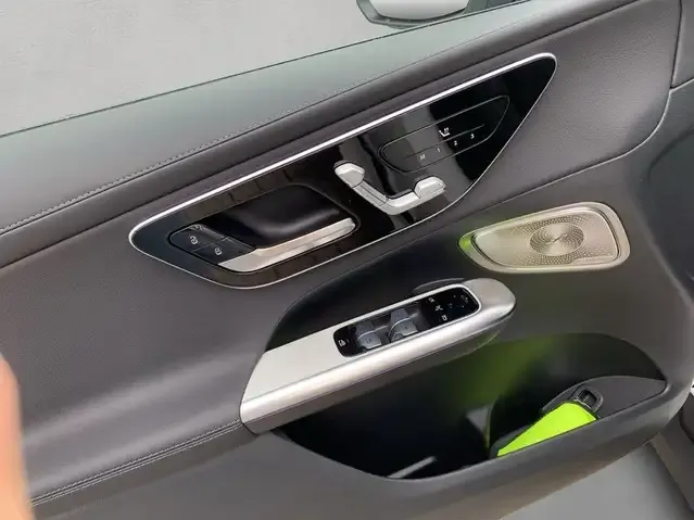 Mercedes-Benz GLC 200