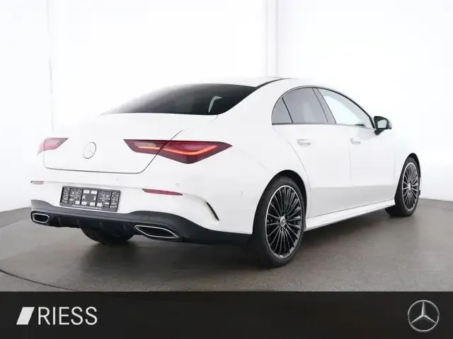 Mercedes-Benz CLA 200