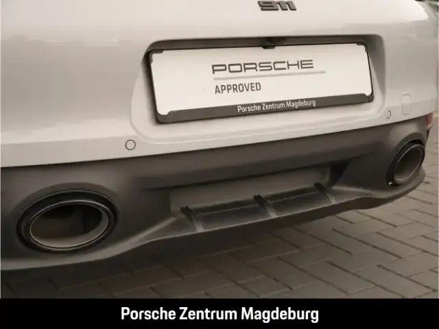 Porsche 992