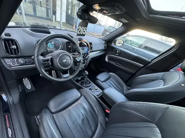 MINI Cooper SE Countryman