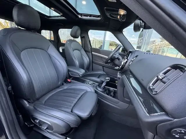 MINI Cooper SE Countryman