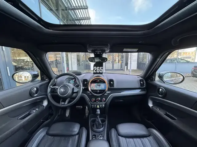 MINI Cooper SE Countryman