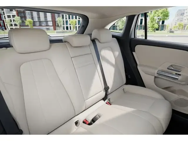 Mercedes-Benz EQA 300