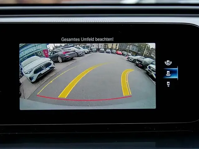 Mercedes-Benz EQC 400