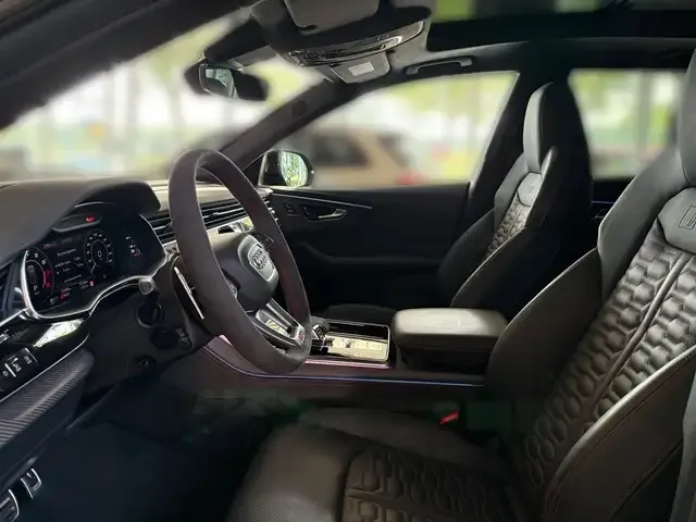 Audi RS Q8