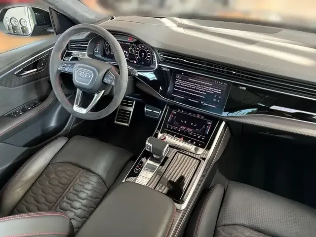 Audi RS Q8