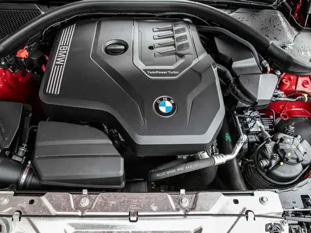 BMW 320