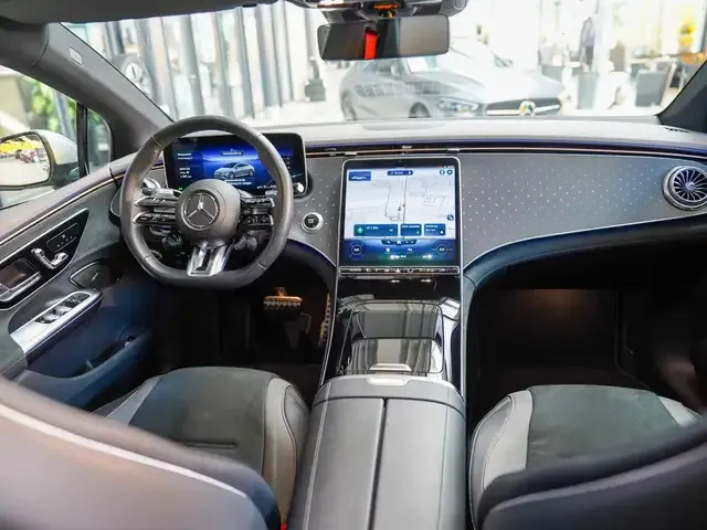 Mercedes-Benz EQE 53