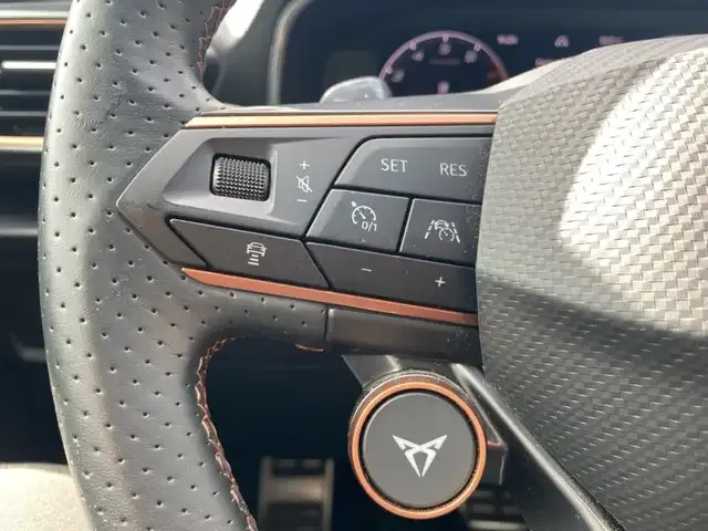 CUPRA Leon