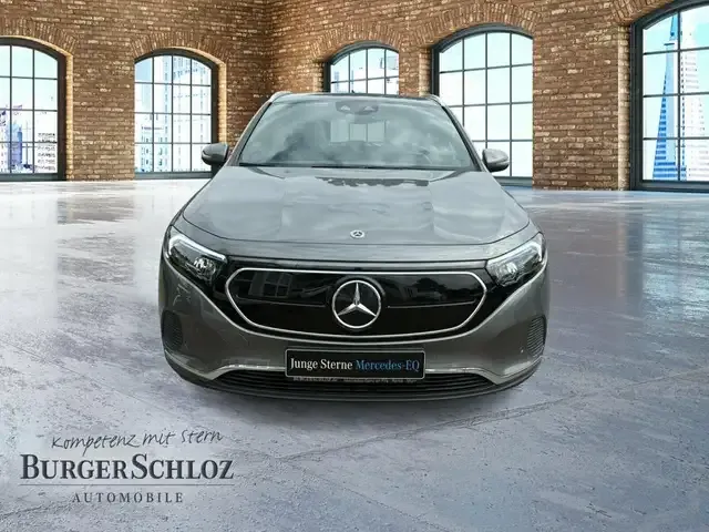 Mercedes-Benz EQA 250