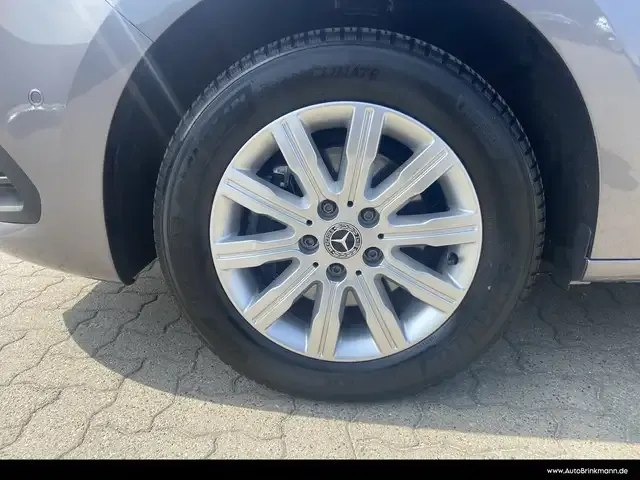 Mercedes-Benz Sonstiges