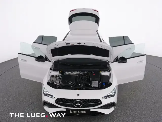 Mercedes-Benz CLA 200