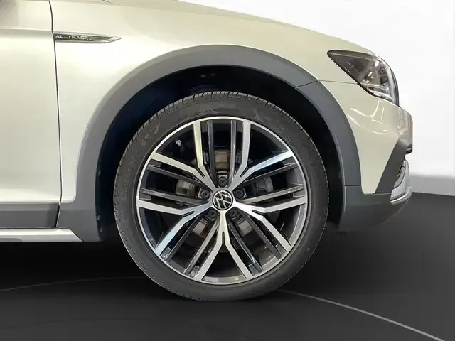 Volkswagen Passat Alltrack
