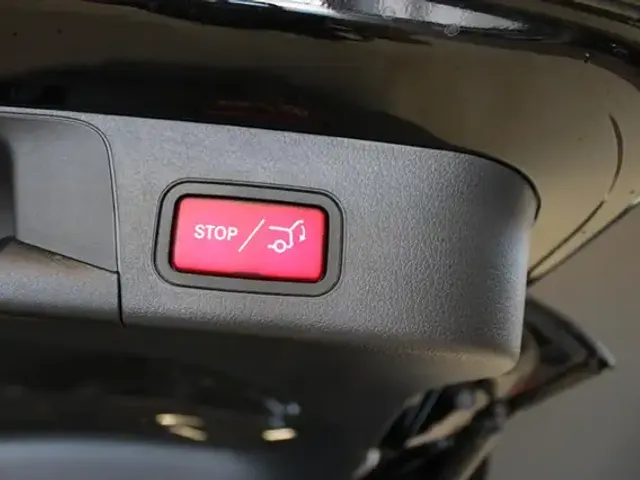 Mercedes-Benz EQB 300