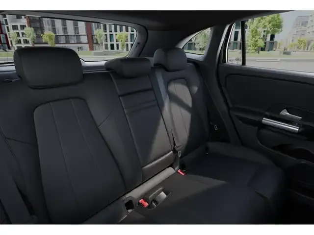 Mercedes-Benz EQA 300