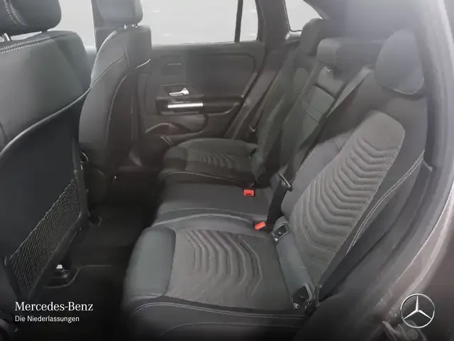 Mercedes-Benz EQA 350