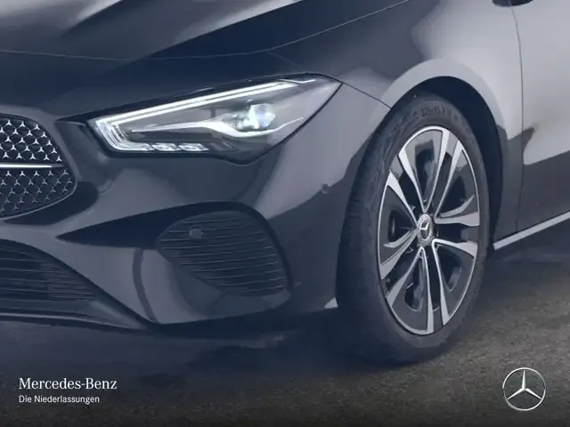 Mercedes-Benz CLA 180