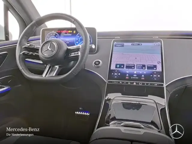 Mercedes-Benz EQE SUV
