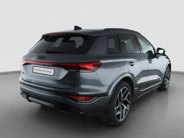 Audi Q6