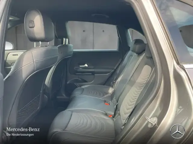 Mercedes-Benz B 250