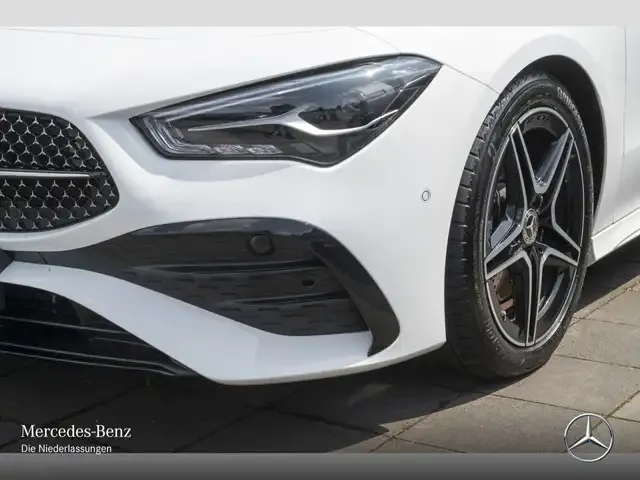 Mercedes-Benz CLA 200