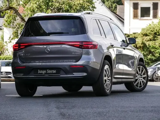 Mercedes-Benz EQB 350