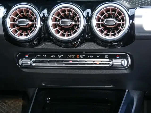 Mercedes-Benz EQB 350