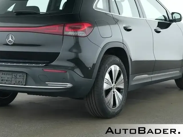 Mercedes-Benz EQA 250