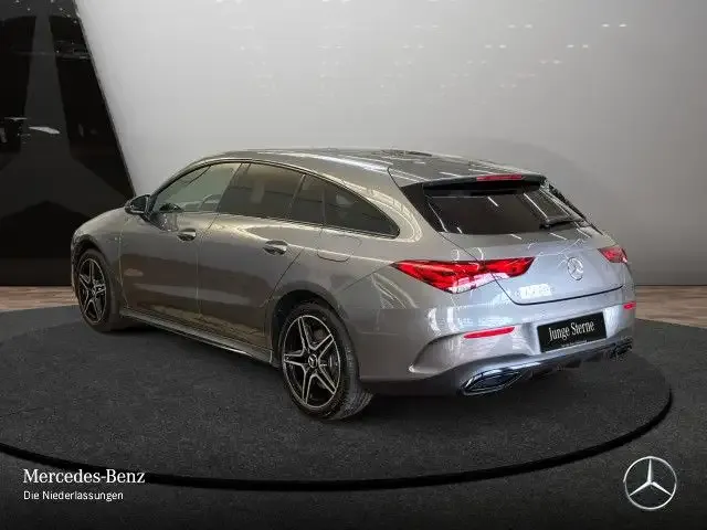 Mercedes-Benz CLA 250