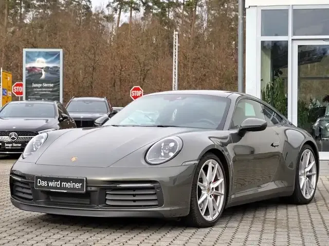 Porsche 992