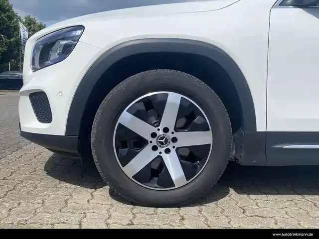 Mercedes-Benz GLB 250