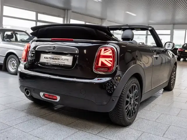 MINI One Cabrio