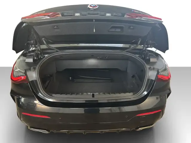BMW 440